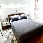 King George Sqr Apartment