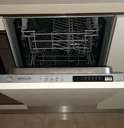 King George Sqr Apartment