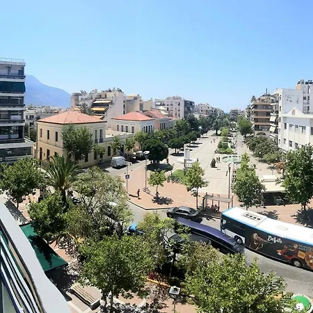 King George Sqr Apartment *